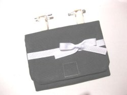 画像1: ふた付き外付けポケット　グレー×白リボン　クリップタイプ