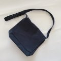 ショルダーバック　紺無地