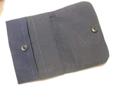 画像1: ふた付き外付けポケット　紺×エンジリボン　クリップタイプ