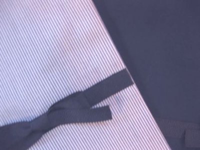 画像1: ミニ巾着２枚組　紺色＋コードレーン×紺リボン