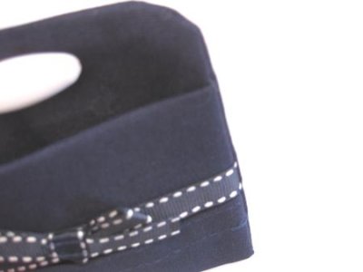 画像1: 外付けポケット　紺×ステッチリボンA　安全ピンタイプ