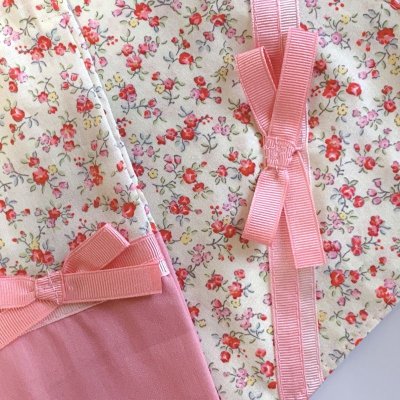画像1: サイズいろいろ　ランチョンマット＋巾着セット　ピンク小花柄×ピンクリボン